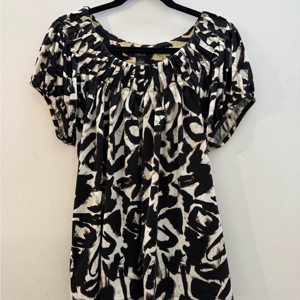 Style & Co. Black and White Patterned Blouse
